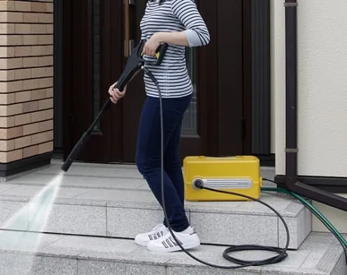 61-0418-89　［Discontinued］High-Pressure Cleaning Machine FBN-402 Yellow　530103/FBN-402