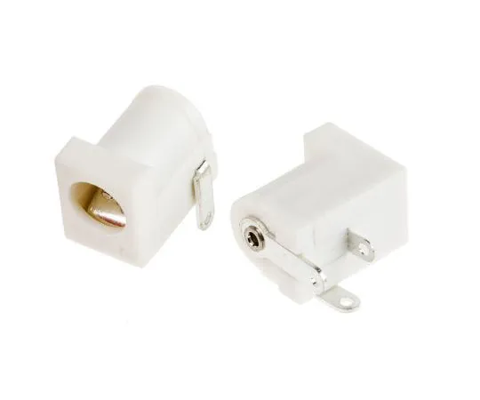 63-4689-67 RS PRO PCB Mount DC Power Socket 2.1 mm, 2.5 mm Right Angle 5A 143-8915