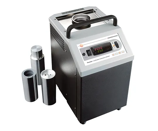 3-8747-01　［Discontinued］Portable Multi-Function Temperature Calibrator (testo) Thermater Main Unit　0519 0901