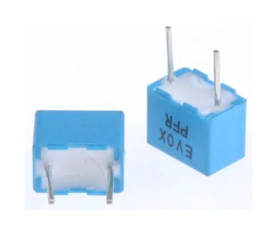 63-4742-27 KEMET 1nF Polypropylene Capacitor PP 40 V ac, 63 V dc ±5% Tolerance Through Hole PFR510 Series PFR5102J63J11L4BULK