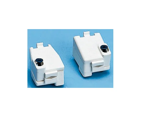 63-4757-62 TE Connectivity 640714 Series, 3 Way Strain Relief for *** with Universal MATE-N-LOK Connector 640714-1