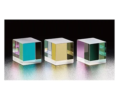 61-6876-62 Dielectric Cube Beamsplitter Reflection: Transmission: 1:2 A = B = C: 10mm CSM33-10-550