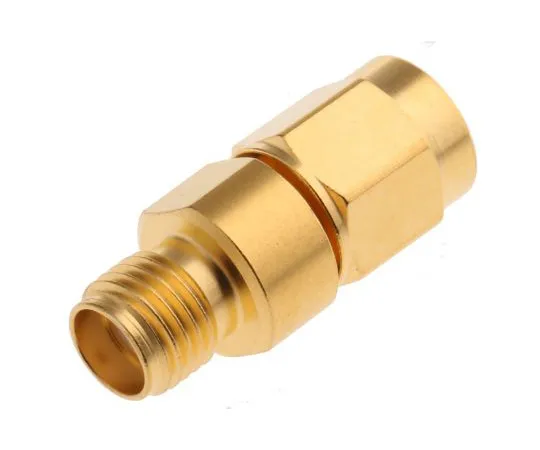 63-5002-22 Straight 50Ω RF Adapter SMA Socket to R-SMA Plug 0 → 6GHz J01155R0095