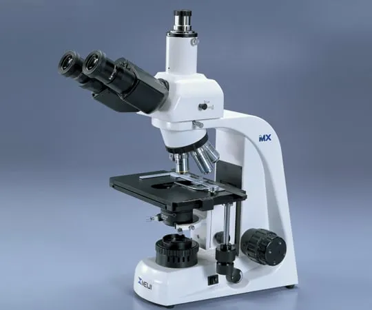 1-8589-02　［Discontinued］Biological Microscope Trinocular, Halogen Lighting　MT5300H