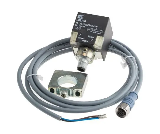 63-6584-76 RS PRO Inductive Proximity Sensor - Block, PNP Output, 15 mm Detection, IP68 208-128