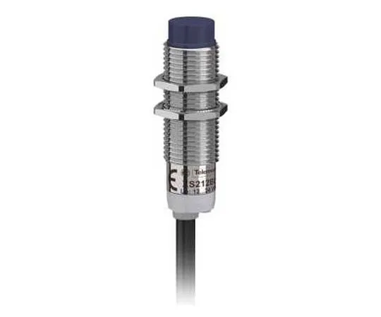 63-7036-22 Telemecanique Sensors Inductive Sensor 4 mm Detection, M12 x 1, PNP-NO, 44mm Length, 12 → 24 V dc supply voltage XS212BLPAL5