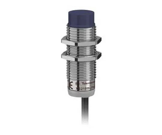 63-7036-24 Telemecanique Sensors Inductive Sensor 8 mm Detection, M18 x 1, PNP-NC, 53mm Length, 12 → 24 V dc supply voltage XS218BLPBL2