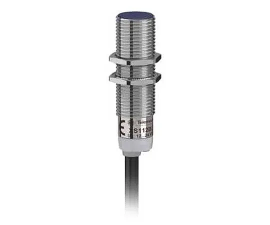 63-7036-05 Telemecanique Sensors Inductive Sensor 2 mm Detection, M12 x 1, PNP-NO, 44mm Length, 12 → 24 V dc supply voltage XS112BLPAL5