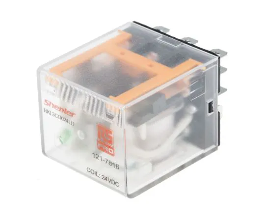 63-6808-96 RS PRO, 24V dc Coil Non-Latching Relay 3PDT, 10A Switching Current Plug In, 3 Pole 121-7816