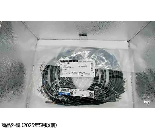 62-4744-77 Rounded Waterproof Connector (M8/S8) with Cable Connector Socket (One Side Connector) XS3 XS3F-M421-402-A