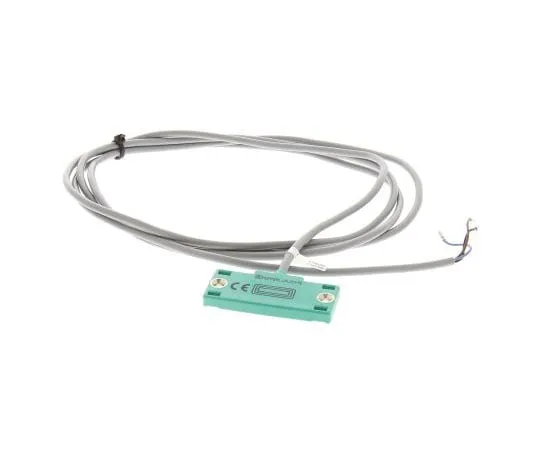63-7496-25 Pepperl + Fuchs Capacitive sensor 5 mm length 50mm PNP-NO supply voltage 10 → 30 V dc IP67 CBN5-F46-E2