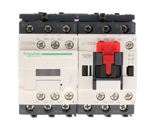 63-7522-23 Schneider Electric 3 PoleReversing Contactor, 9 A, 230 V ac Coil, TeSys D, 3NO, 4 kW LC2D09P7