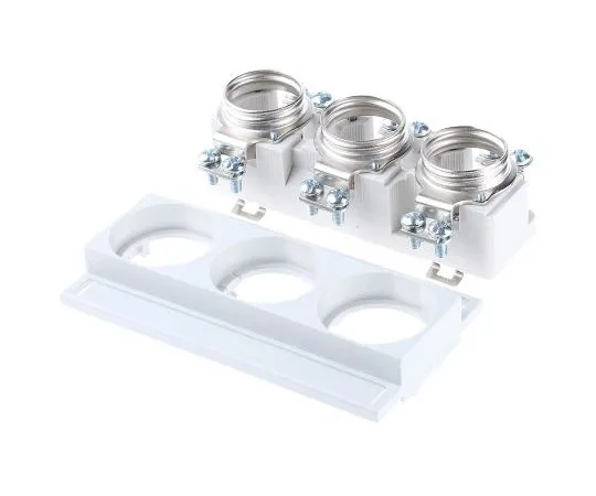 63-7470-69 ETI 63A 3 Pole DIII Bottle F*** Holder Base, 500V ac 2323016