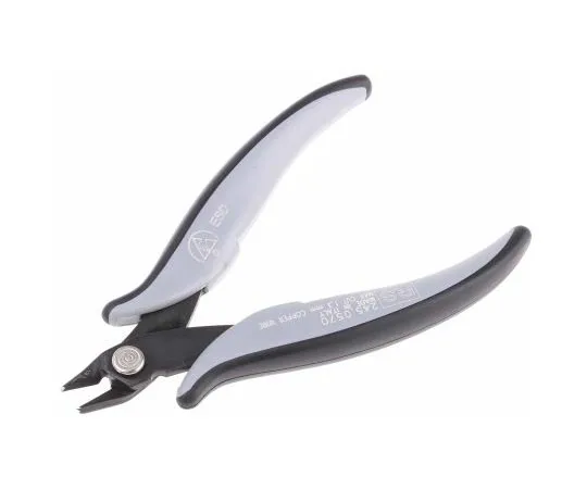 63-7445-09 RS 138mm Cable Cutter For Copper Wire, 1.3mm cutting capacity 245-0570