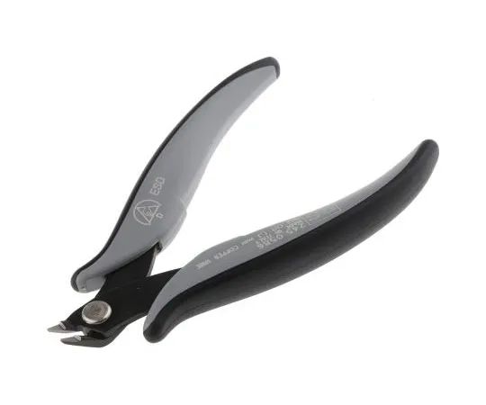 63-7445-10 RS 137mm Cable Cutter For Copper Wire, 1mm cutting capacity 245-0586