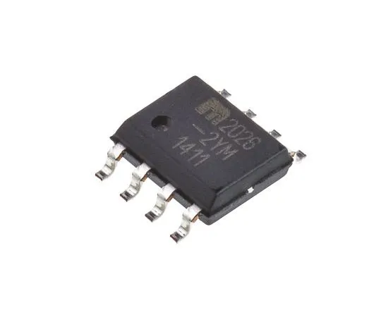 63-7358-87 Microchip MIC2026-2YM, Quad USB Power Switch High Side, 90mΩ, 2.7 V min. 8-Pin, SOIC MIC2026-2YM