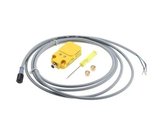 63-7546-35 Turck Capacitive sensor 10 mm length 55.5mm PNP-NO supply voltage 10 → 65 V dc IP67 BC10-Q14-AP4X2-V1131