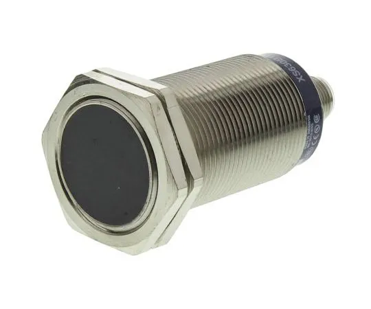 63-7546-92 Telemecanique Sensors Inductive Sensor 15 mm Detection, M30 x 1.5, PNP-NO, 74mm Length, 12 → 48 V dc supply XS630B1PAM12
