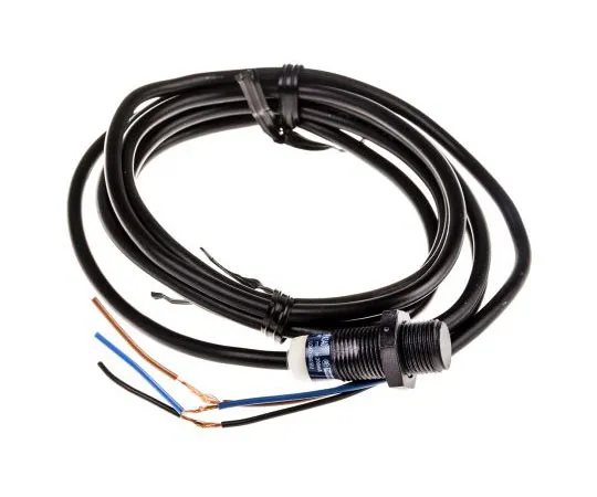 63-7490-42 Telemecanique Sensors Inductive Sensor 4 mm Detection, M12 x 1, PNP-NO, 35mm Length, 12 → 24 V dc supply voltage XS4P12PA340