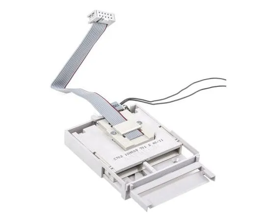 63-7486-77 Amphenol 8 Way Smart Card Memory Card Connector With Solder Termination C70210M0087012