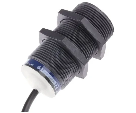 63-7490-48 Telemecanique Sensors Inductive Sensor 15 mm Detection, M30 x 1.5, NC, 70mm Length, 24 → 240 V ac/dc supply XS4P30MB230