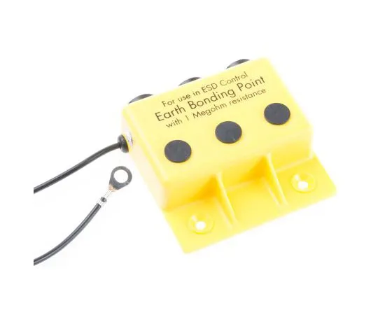 63-7477-98 RS PRO ESD Earth Bonding Box With 4 mm Socket x 3 298-3935