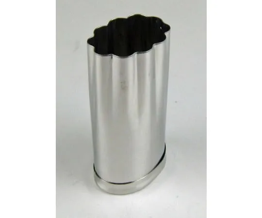 63-7146-73 EBM 18-0 Stainless Steel Putty Oval Chrysanthemum #1 0541200