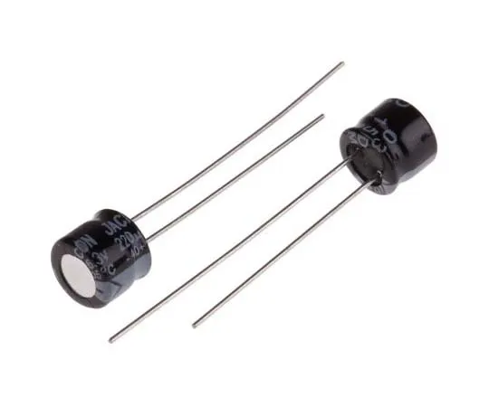 63-7721-13　RS PRO 220μF 6.3V dc Aluminium Electrolytic Capacitor, Through Hole 6 (Dia.) x 5mm +105°C 6mm 2.5mm 5mm　170-1022