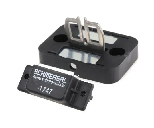 63-7644-81 Schmersal AZ15/16-B3-1747 Actuator, For Use With AZ 15 Safety Switch AZ15/16-B3-1747