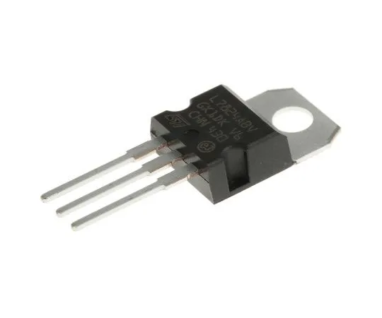 63-7693-36　STMicroelectronics, 24 V Linear Voltage Regulator, 1A, 1-Channel, 2% 3-Pin, TO-220 L7824ABV　L7824ABV