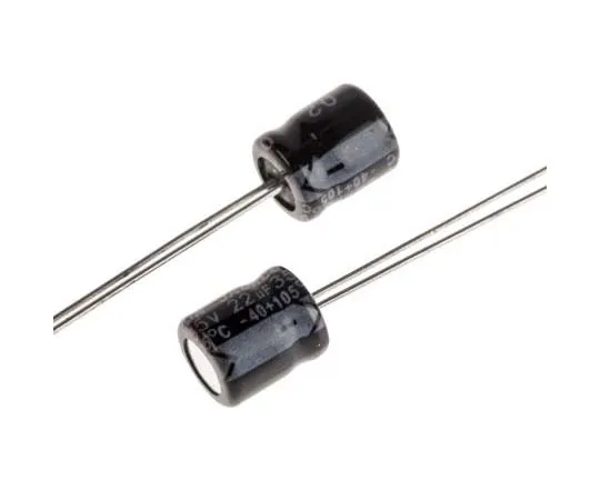 63-7727-42　RS PRO 22μF 35V dc Aluminium Electrolytic Capacitor, Through Hole 6 (Dia.) x 7mm +105°C 6mm 2.5mm 7mm　170-1052