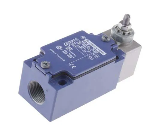 63-7709-86 IP66 Snap Action Limit Switch Lever Zinc Alloy, NO/NC, 240V XCKJ10559H29