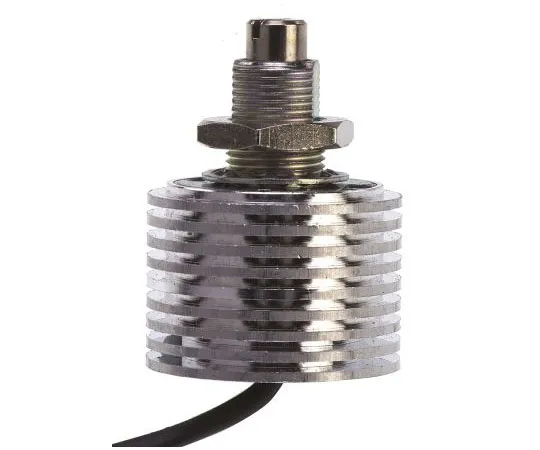 63-7689-62　Vishay 1 Gang Rotary Cermet Potentiometer with a 6 mm Dia. Shaft, 10Ω, ±20%, 6W, Linear PE60L0FGW100MA　PE60L0FGW100MA