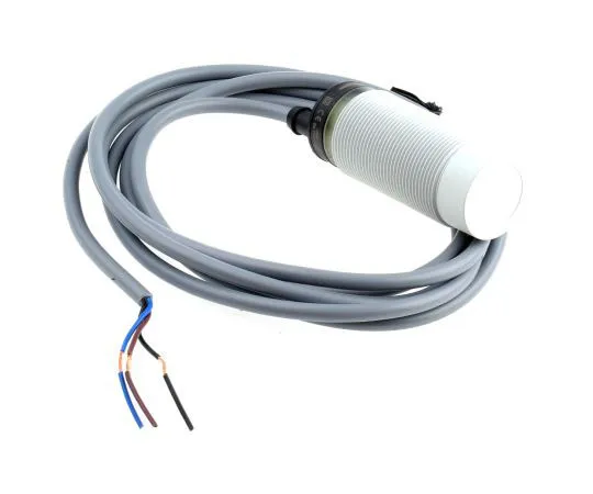 63-7691-76 Telemecanique Sensors Capacitive sensor 15 mm length 74.5mm NPN-NO supply voltage 12 → 24 V dc IP67 XT230A1NAL2