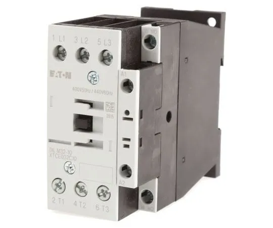 63-7585-24 Eaton 3 Pole Contactor, 32 A, 400 V ac Coil, xStart, 3NO, 15 kW 277262 & DILM32-10(400V50HZ,440V60HZ)