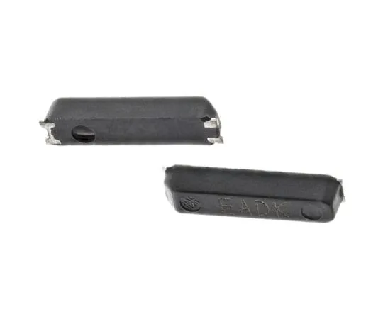 63-7663-83　Epson 32.768kHz Crystal ±20ppm SMD 4-Pin 6.7 x 1.5 x 1.4mm　Q13MC1461000211