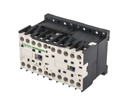 63-7633-38 Schneider Electric 3 PoleReversing Reversing Contactor, 9 A, 24 V dc Coil, TeSys K, 3NO, 4 kW LP2K0901BD