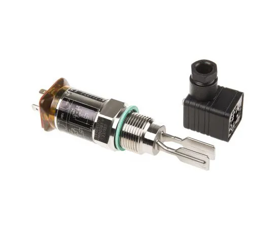 63-7586-24 Vega VEGASWING 51 Series Horizontal Mounting Level Switch PNP Output SG51.XXSGBTPV