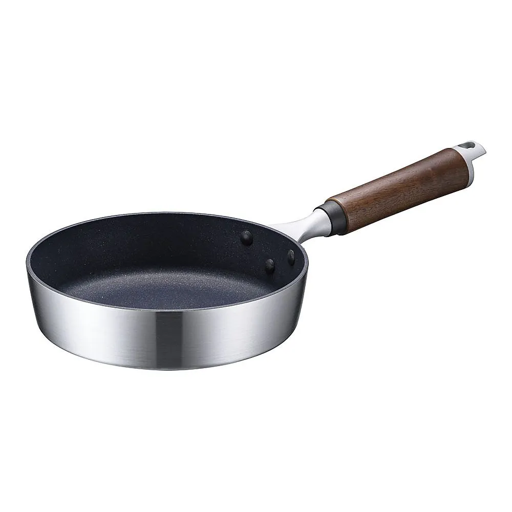 65-3867-83 Fuuga Frying Pan (18 cm)