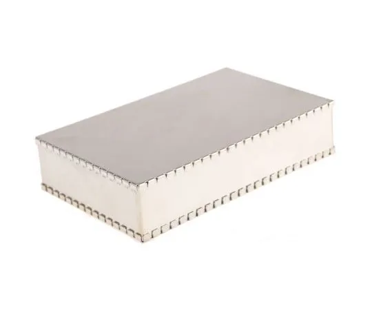 63-7647-77 Perancea, Tin Plated Steel, 35 x 100 x 160mm PCB Enclosure RS01/FFL3T