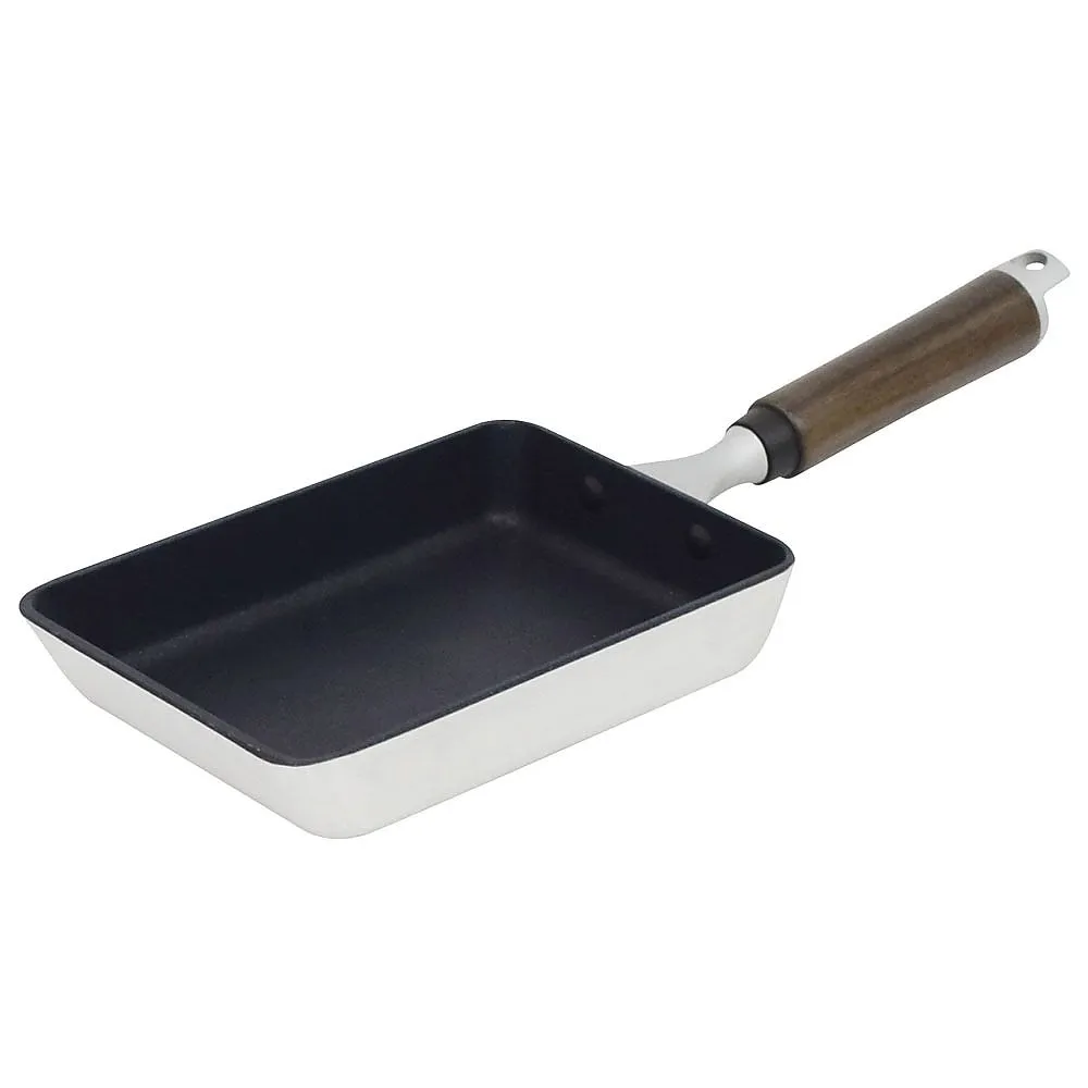 65-3867-90 Egg omelette (fugue) 19 x 13 cm
