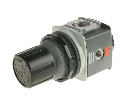 63-7808-54　Parker Regulator G 3/4 212scfm, 0 → 8bar　P33RA16BNNP