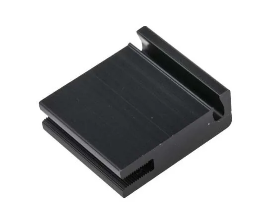 63-7760-04　Heatsink, TO-220, TO-247, 13.5K/W, 25 x 28 x 10.3mm, Clip　SK 480/25 SA