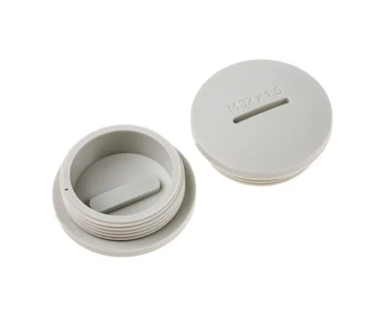 63-8047-38　RS PRO M32 x 1.5 Blanking Plug, Nylon 66, 31.7mm, Threaded　865-9789