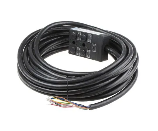 63-8053-36　RS PRO M12 Sensor Box, 4 Port, 10m Cable Length　877-1179