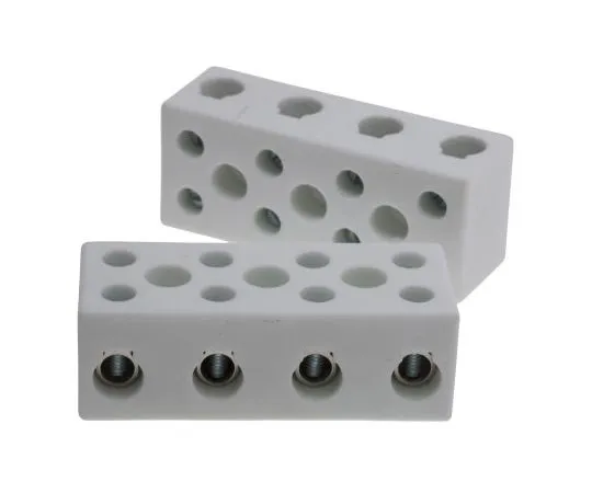63-8018-03　RS Pro Non-F***d Terminal Block, 4 Way/Pole, Screw Down Terminals, 6 AWG Screw Down, Ceramic, 450 V　813-3101