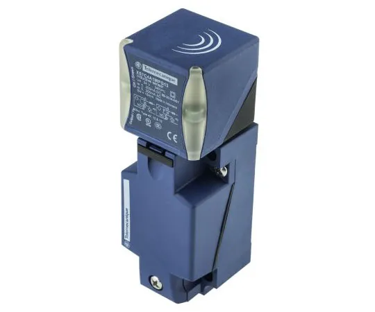 63-7990-81　Telemecanique Sensors Inductive Sensor 15 mm Detection NO/NC, 40mm Length, 24 → 240 V ac/dc supply voltage　XS7C4A1MPG13