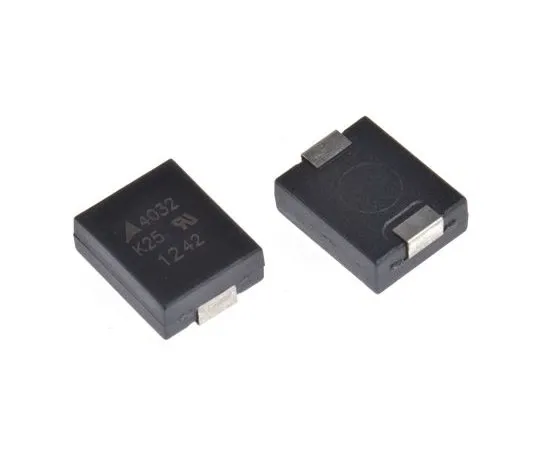 63-7955-40　EPCOS CU Series Metal Oxide Varistor 1.4nF 2.5A, Clamping 77V, Varistor 39V 4032 (10280M) Case　B72660M0250K072