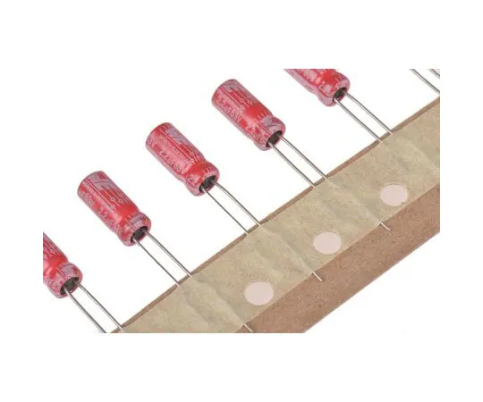 63-8037-64　Wurth Elektronik 2.2μF 63V dc Aluminium Electrolytic Capacitor, Through Hole 5 (Dia.) x 11mm +105°C 5mm 2mm　860020772006