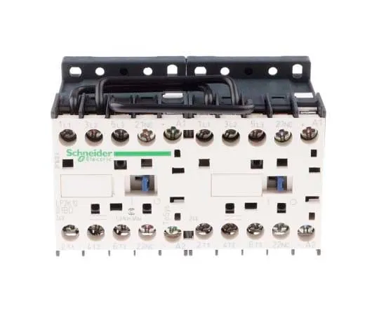 63-7792-49　Schneider Electric 3 PoleReversing Reversing Contactor, 12 A, 24 V dc Coil, TeSys K, 3NO　LP2K1201BD